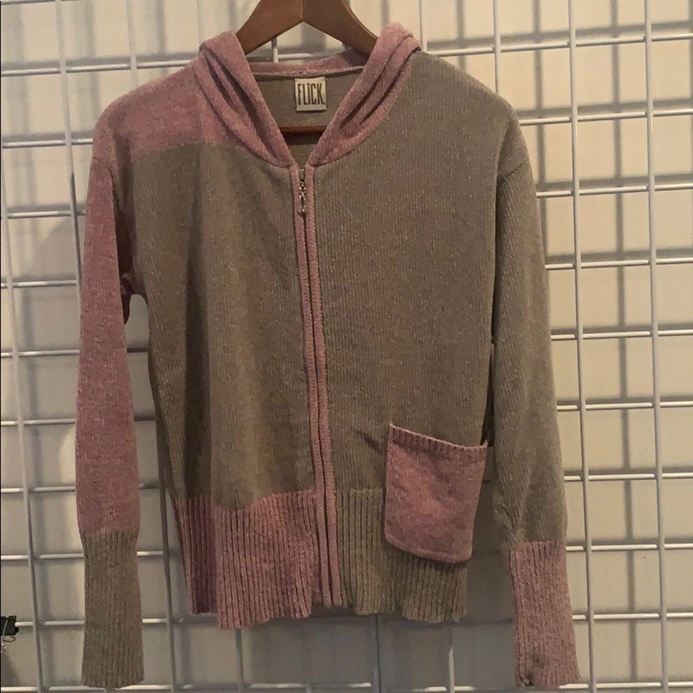 Chenille color block hoodie.